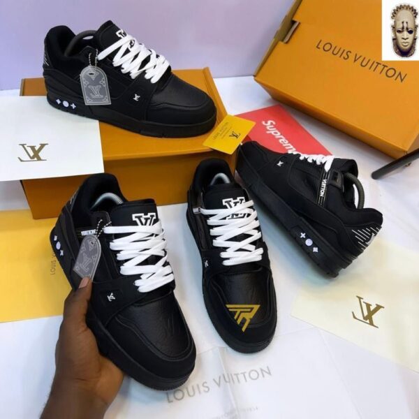 Louis Vuitton Trainer Black Sneakers