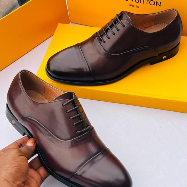 Louis Vuitton Varenne Richelieu Brown Leather Cap-Toe Dress Shoes