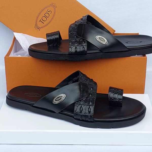 Tod’s Black Crocodile Leather Toe-Loop Sandals